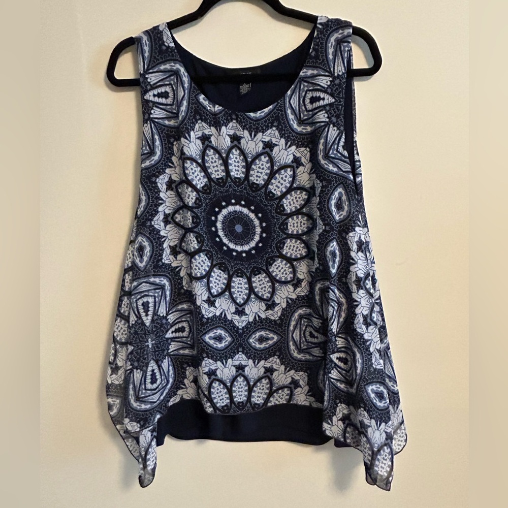 Alfani Navy and White Floral Women's Blouse